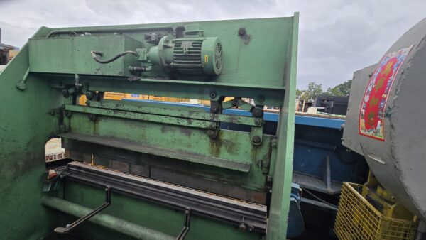 Amerfab Hydraulic Press Brake