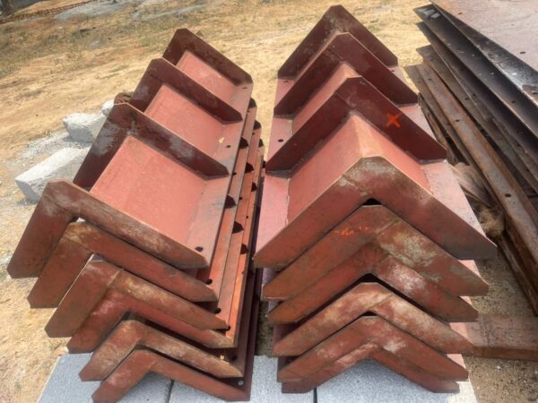 V-Type Concrete Mould / V Block Formwork